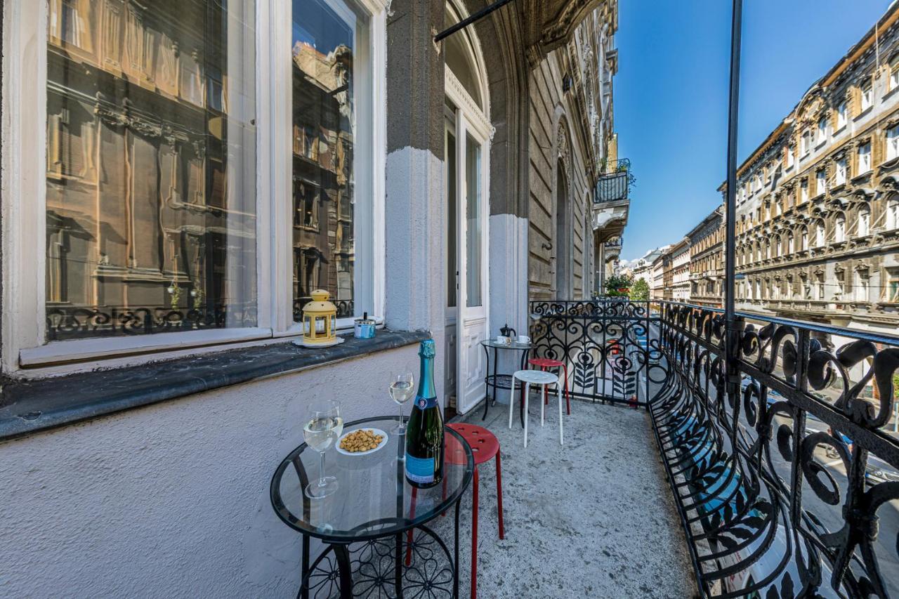 Luxury Art Deco Flat / Big Balcony Budapeste Exterior foto